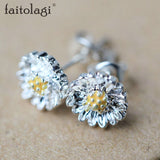 Daisy Flower Earrings For Women Jewelry Fashion Simple Cherry Blossoms Flower Stud Earrings Ear Studs novedades luxury jewelry