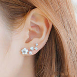 Daisy Flower Earrings For Women Jewelry Fashion Simple Cherry Blossoms Flower Stud Earrings Ear Studs novedades luxury jewelry