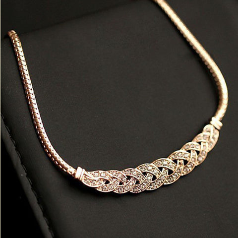 Match-Right Snake Chain Statement Necklace